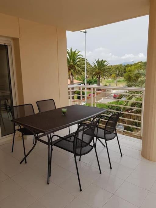 Apartment Vinaroz With Swimming Pools For 4 People Vinarós Dış mekan fotoğraf